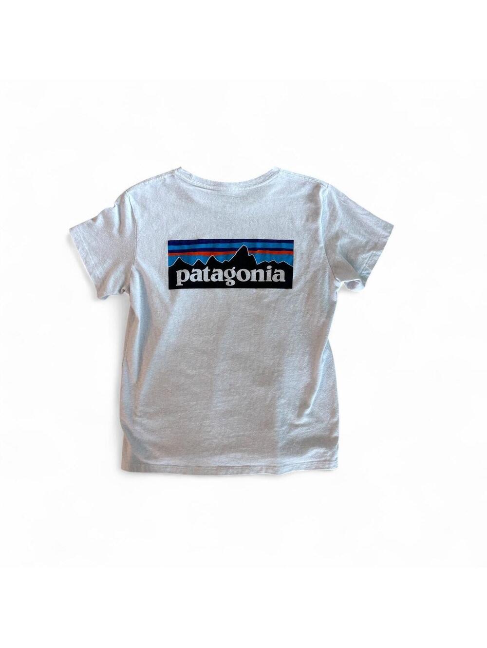 Patagonia P-6 Logo Responsibili-Tee White T-Shirt Womens Size M